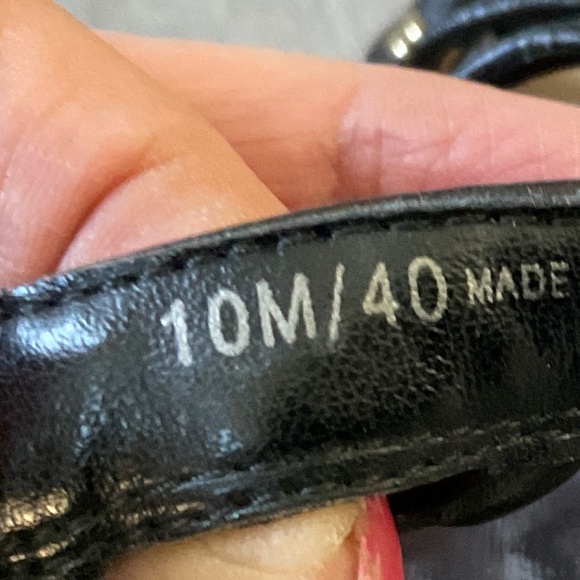 VINCE CAMUTO Kalare Caged Heels  Black with Gold Size 10 - Picture 8 of 10